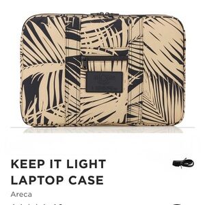 ALOHA Collection Keep It Light Areca Black and Tan Laptop Case